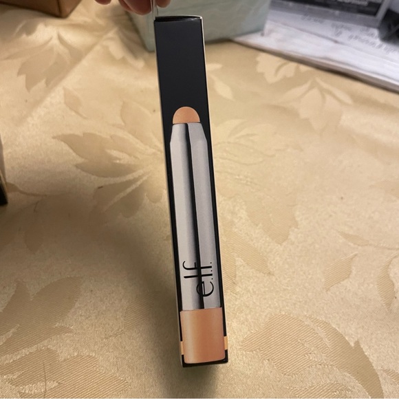 NWT Unopened, Sealed e.l.f. Beautifully Bare Glow Stick: Champage Glow - Picture 2 of 8